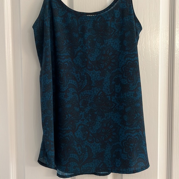 Express Tank - Picture 2 of 4